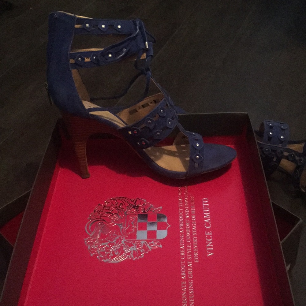 Shoes - Picture 2 of 2